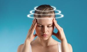 Симптоми та причини виникнення частих головних болів Чому в жінки болить голова