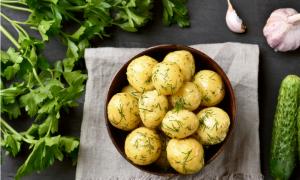 Найкращі рецепти приготування вареної картоплі Рецепт приготування смачної вареної картоплі